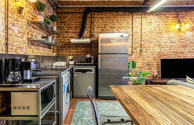 Centrally Located Historical Flat in Beyoglu - Foto 28