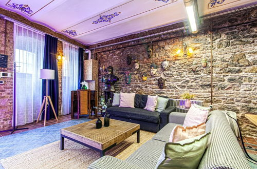 Photo 25 - Centrally Located Historical Flat in Beyoglu