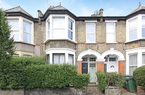 Photo 12 - Rustic Garden House in the Heart of East London