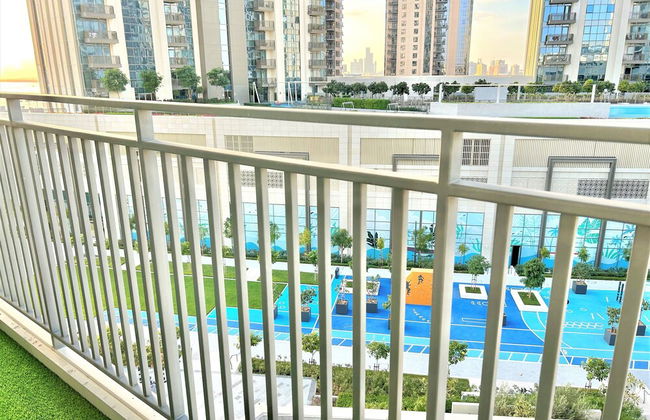 Elegant Stay: Balcony & Stunning Dubai Creek Views - Foto 36