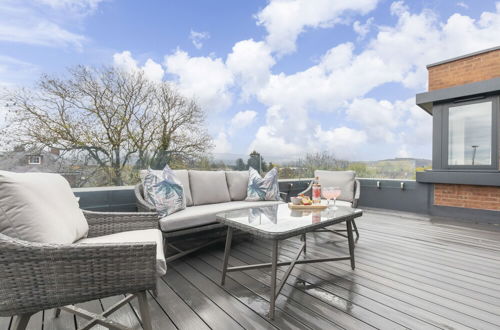 Foto 15 - Elliot Oliver - Stunning 3 Bedroom Penthouse With Large Terrace And Parking