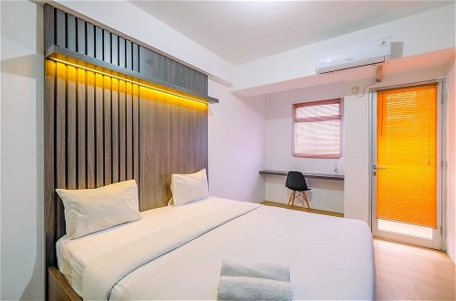 Foto 3 - Warm And Comfort Living Studio Room At Gunung Putri Square Apartment