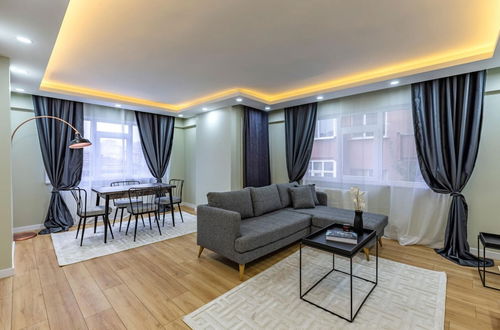 Photo 1 - Stylish Flat Near Public Transportation in Maltepe