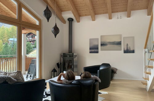 Photo 16 - Impeccable 3-bed Duplex Penthouse in Saas-fee