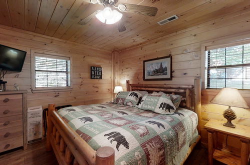 Photo 2 - Karen's Cabin