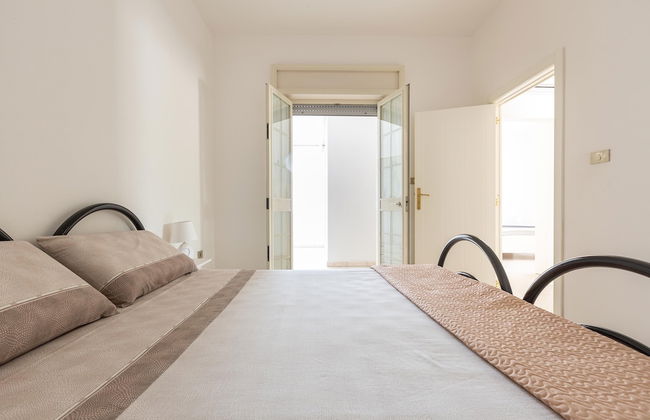 2401 Villetta Rosa by Barbarhouse - Photo 2