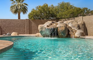 Photo 1 - Luxe Central Scottsdale 4 Bdrm w/ Backyard Oasis