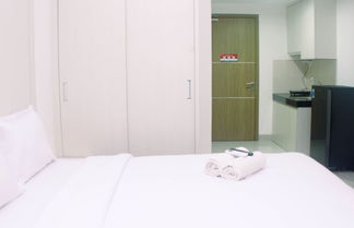 Photo 3 - Nice Studio At Oasis Cikarang Apartment