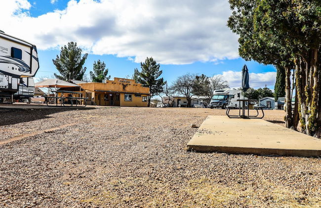 Stampede RV Resort - Foto 30