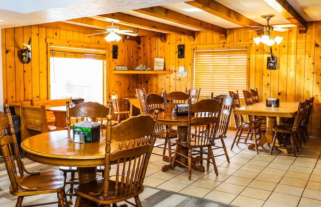 Stampede RV Resort - Foto 26