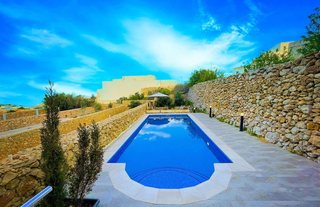 3 Bedroom Apartment With Private Pool and hot tub - Foto 1