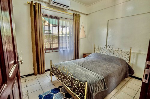 Foto 2 - Impeccable 2-bed Apartment in Paramaribo