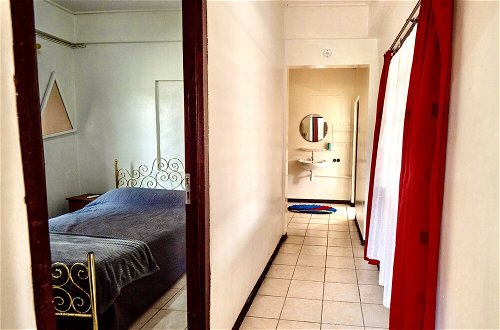 Photo 3 - Impeccable 2-bed Apartment in Paramaribo