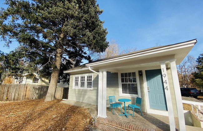 Stunning Bungalow Next to Unc - Free Cruiser Bikes! - Photo 27