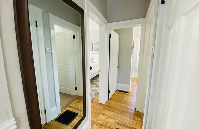 Stunning Bungalow Next to Unc - Free Cruiser Bikes! - Photo 22