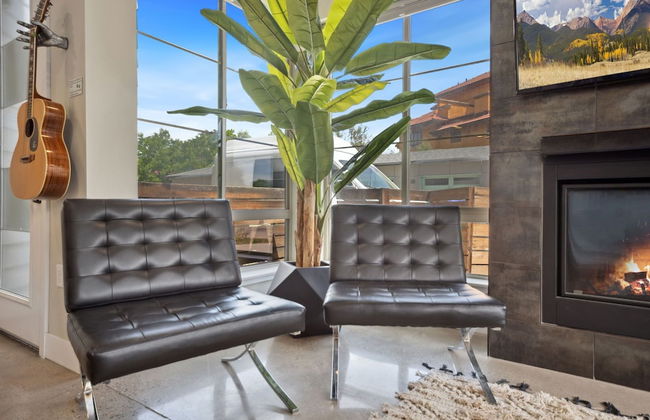Swanky Townhome Near Old Town, Breweries and River - Foto 27