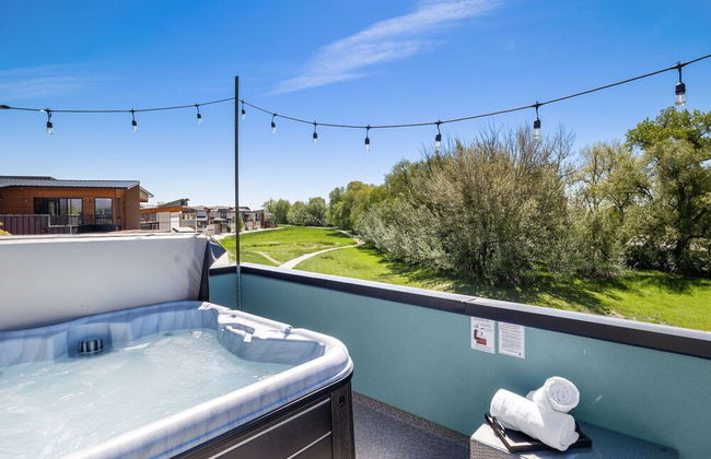 Swanky Townhome Near Old Town, Breweries and River - Foto 33