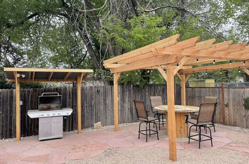 Photo 29 - Charming Bungalow With Hot Tub, Fire Pit & Bikes