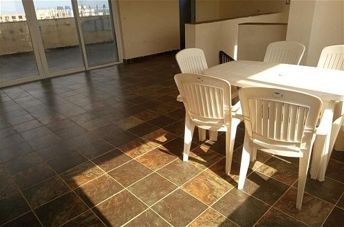 Photo 20 - Immaculate 6-bed Penthouse Apartment in Mombasa