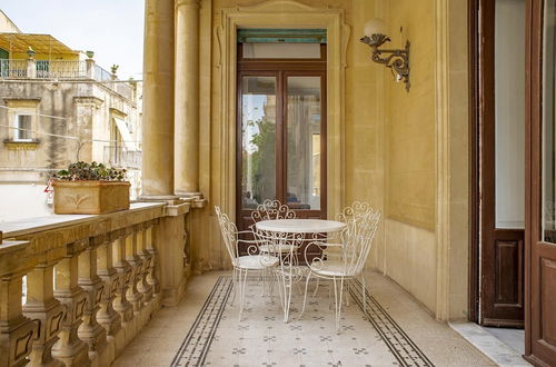 Photo 9 - Cavour Apartment With Balcony by Wonderful Italy