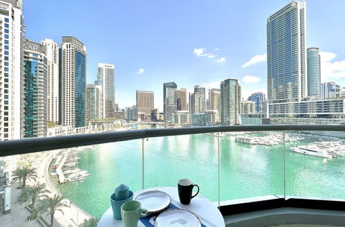 Foto 21 - Whitesage - Marina Gem, Fancy Apartment with Waterfront Views