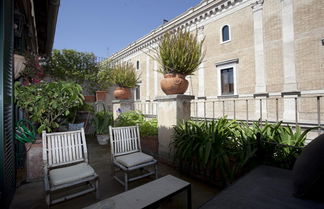 Photo 3 - Splendid Penthouse in Campo de Fiori