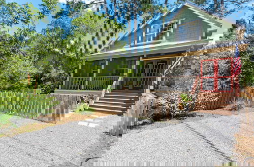 Foto 43 - Bayou Bungalow by Avantstay Walk to Boat Ramp & Bay Private Yard