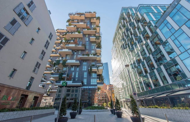JOIVY Apartment, Window to the Vertical Forest - Photo 19
