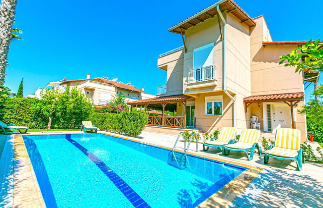 Paradise Town Villa Gordon - Foto 1