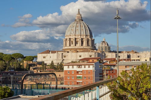 Photo 24 - Vatican Luxury Penthouse With Terrace