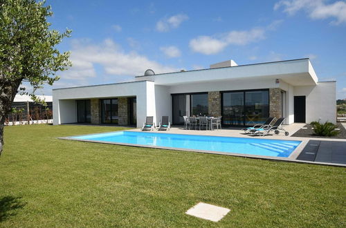 Foto 26 - Villa in Alcobaca With Private Pool