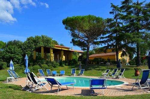 Photo 26 - Restful Farmhouse with Pool near Forest in Vinci