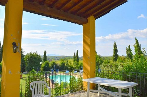 Photo 11 - Restful Farmhouse with Pool near Forest in Vinci