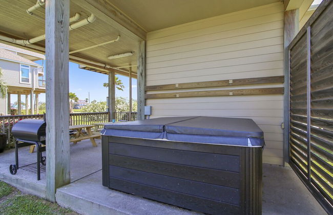 Beach Retreat - Photo 29