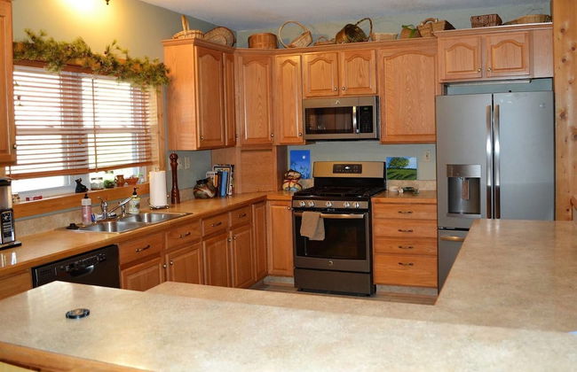 Comfortable Mountain Home near Everything yet Private - Foto 7