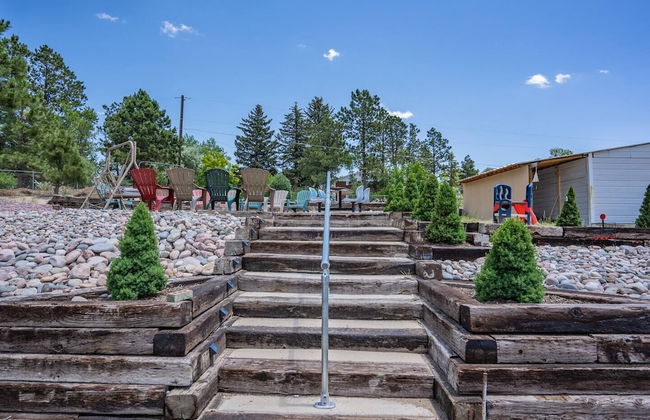 Garden-level Perfect Hot tub Fire Pit & More! - Photo 27