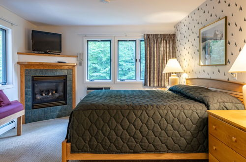 Photo 14 - Smugglers' Notch Resort Private Suites