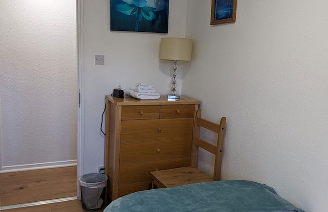 Beautiful Independent Apartment in London, UK - Photo 4