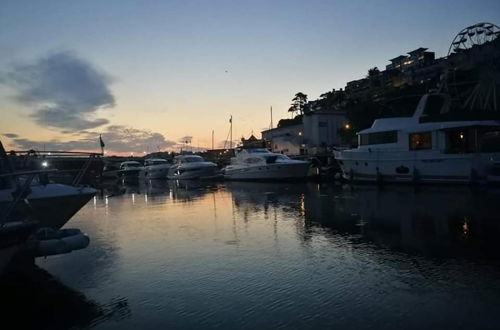 Foto 9 - Bed on a Boat Holiday in the Heart of Torquay