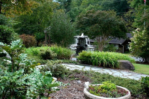 Photo 69 - The Esmeralda Inn at Lake Lure