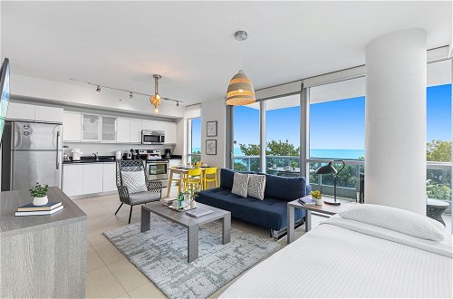 Photo 30 - Dharma Home Suites Miami at Monte Carlo