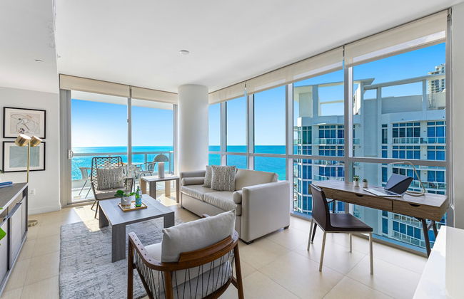 Dharma Home Suites Miami at Monte Carlo - Foto 62