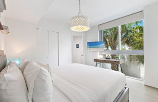 Photo 3 - Dharma Home Suites Miami at Monte Carlo