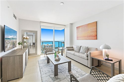 Foto 17 - Dharma Home Suites Miami at Monte Carlo