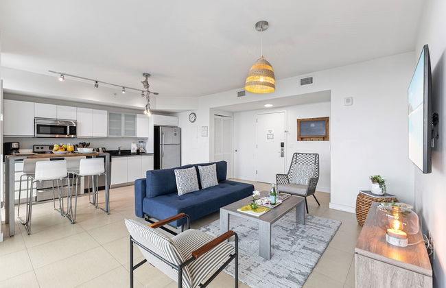 Dharma Home Suites Miami at Monte Carlo - Foto 29
