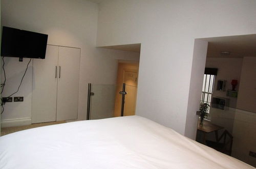 Foto 4 - Cozy Private Double En-suite - 2