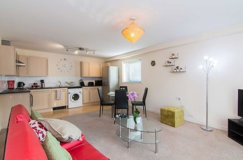 Photo 7 - Fremington Court, Coventry - 2 Bedroom Apartment