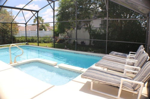 Photo 16 - Sun Kissed Delight! Lovely Pool & Spa! 4 Bedroom Home by RedAwning