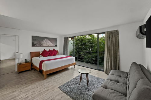 Photo 15 - Armonik Suites