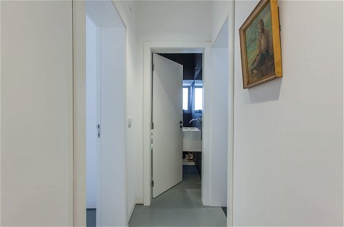 Photo 31 - Renovated Apartment w/ Private Courtyard, By TimeCooler